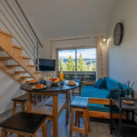 Apartment Nid Paisible - Balcon - Calme - Parking