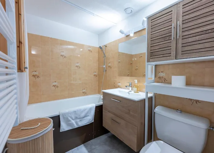 아파트 Nid Paisible - Balcon - Calme - Parking 바르셀로넷트